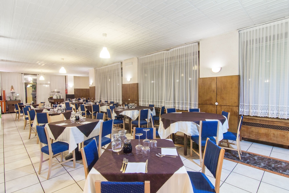 

Venezia - San Martino di Castrozza - Hotel Excelsior Cimone