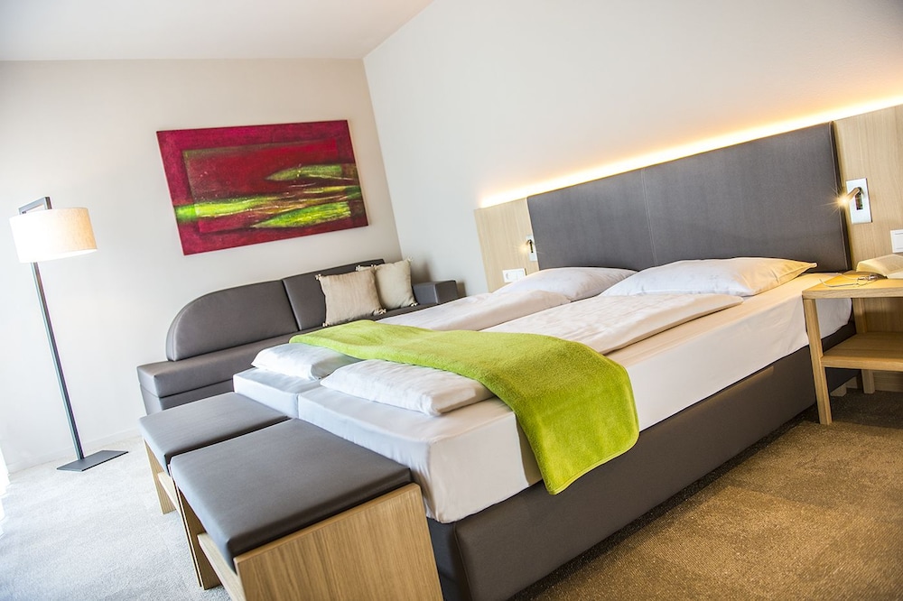

Napoli - Bolzano - Hotel CampingPark Steiner