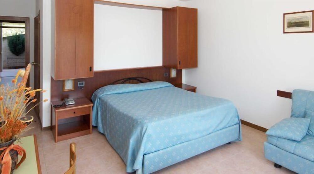 

Catania - Passignano sul Trasimeno - Hotel Ristorante Il Gabbiano