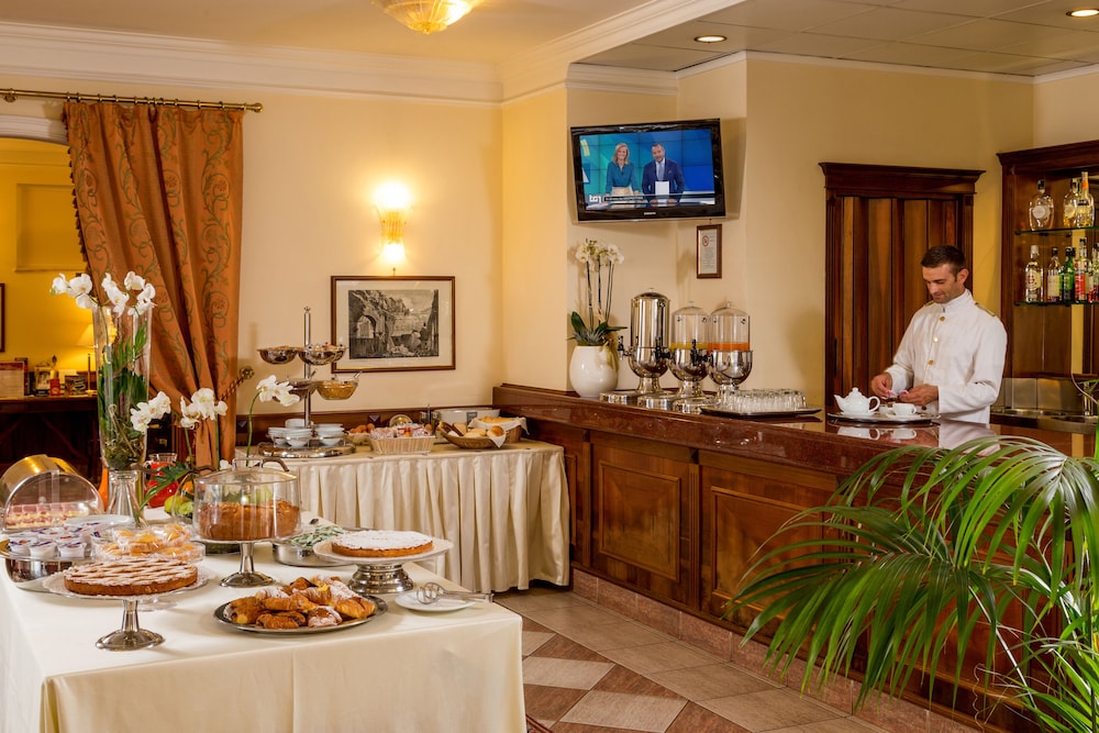

Catania - Mostacciano - Marini Park Hotel