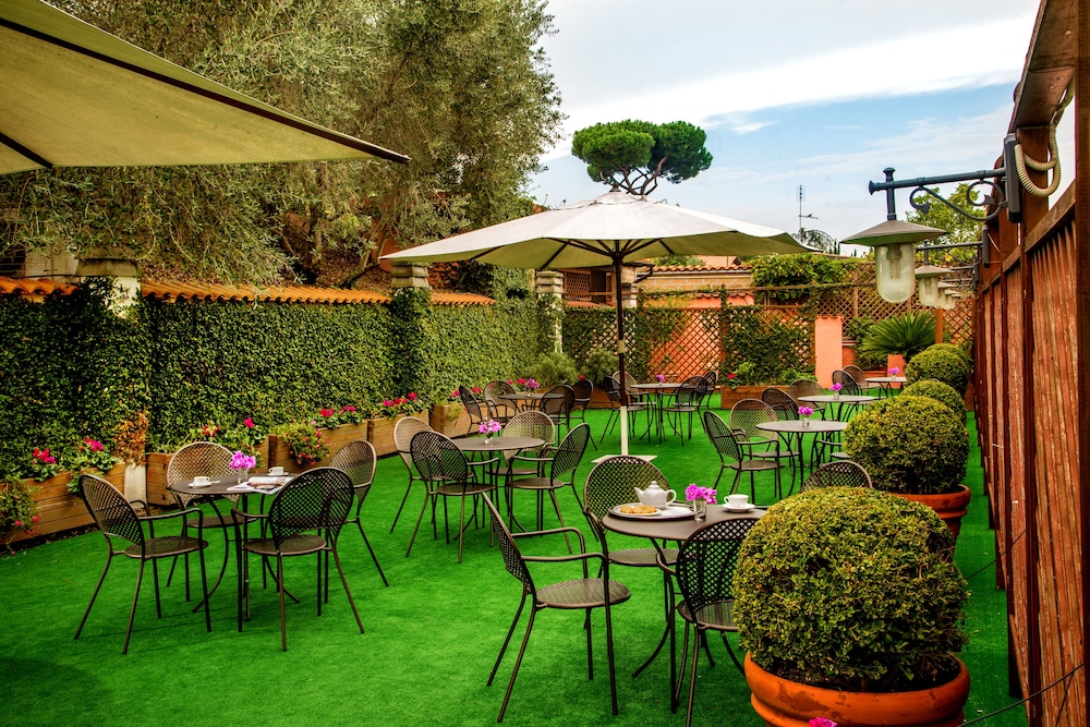 

Bari - Ciampino - Marini Park Hotel