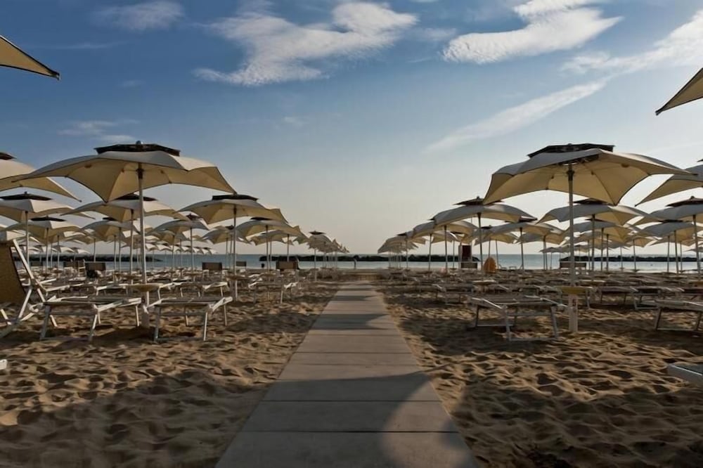 

Milano - Costa Marche, Mare Italia - Hotel Gala