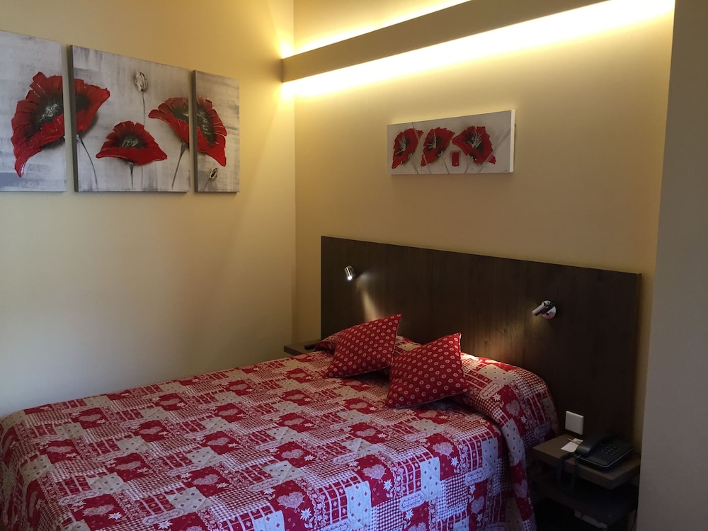 

Milano - Ransol - Hotel L’Ermita B&B