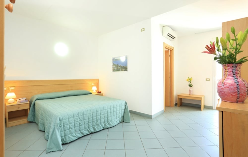 

Verona - Alghero - Hotel Soleado