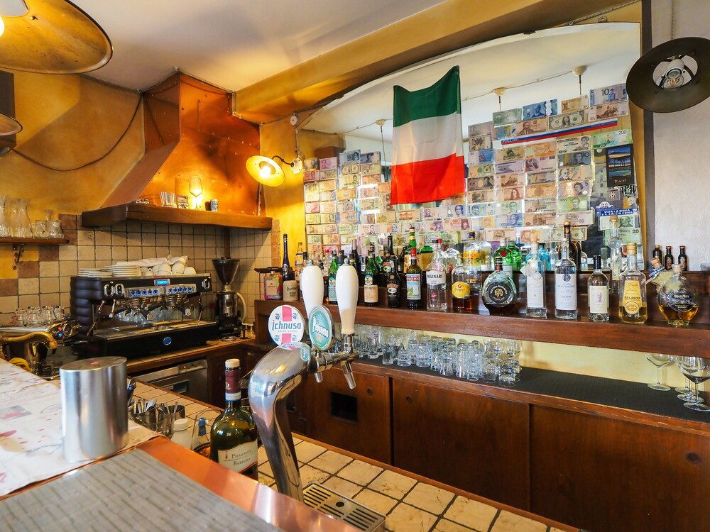 

Bari - Como - Locanda Milano 1873