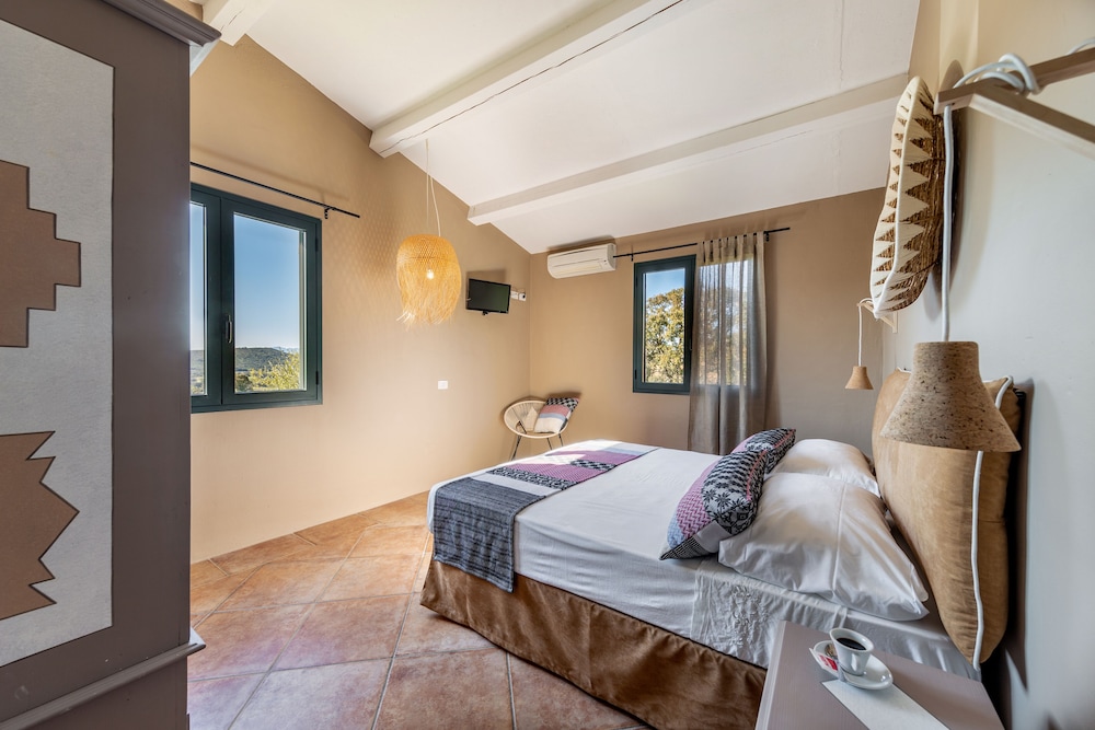 

Bologna - Porto Istana - Borgo di Campagna