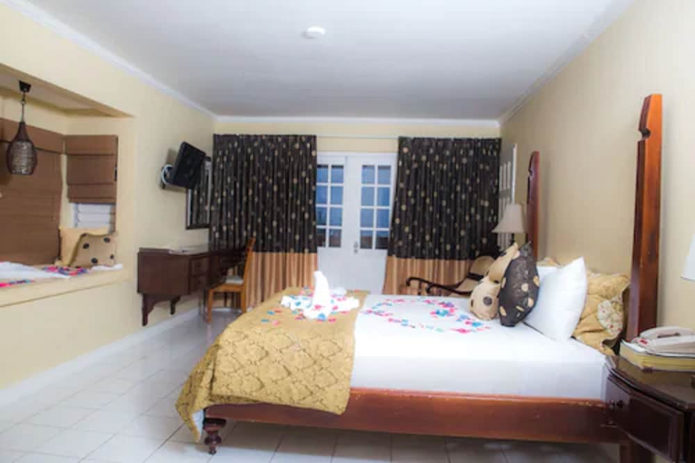 

Milano - Ocho Rios - Runaway Bay - The Cardiff Hotel & Spa