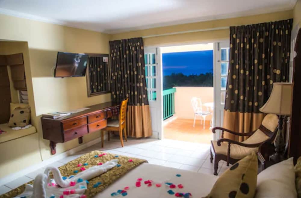 

Milano - Ocho Rios - Runaway Bay - The Cardiff Hotel & Spa