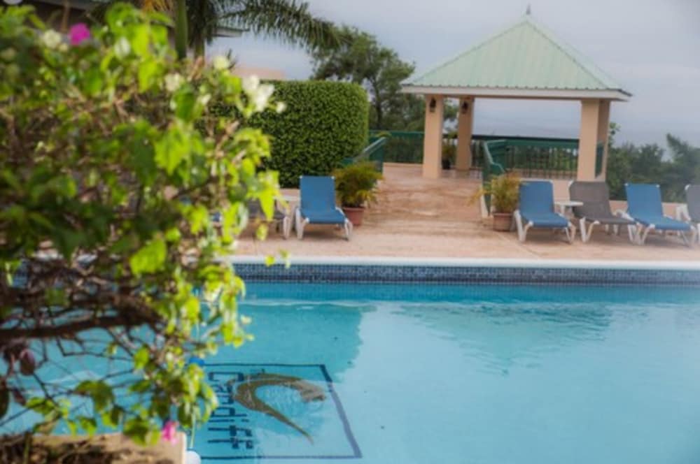 

Venezia - Ocho Rios - Runaway Bay - The Cardiff Hotel & Spa