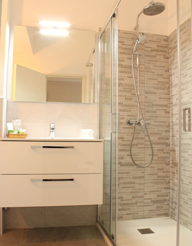 

Milano - Roquebrune-Cap-Martin - Hôtel Alexandra