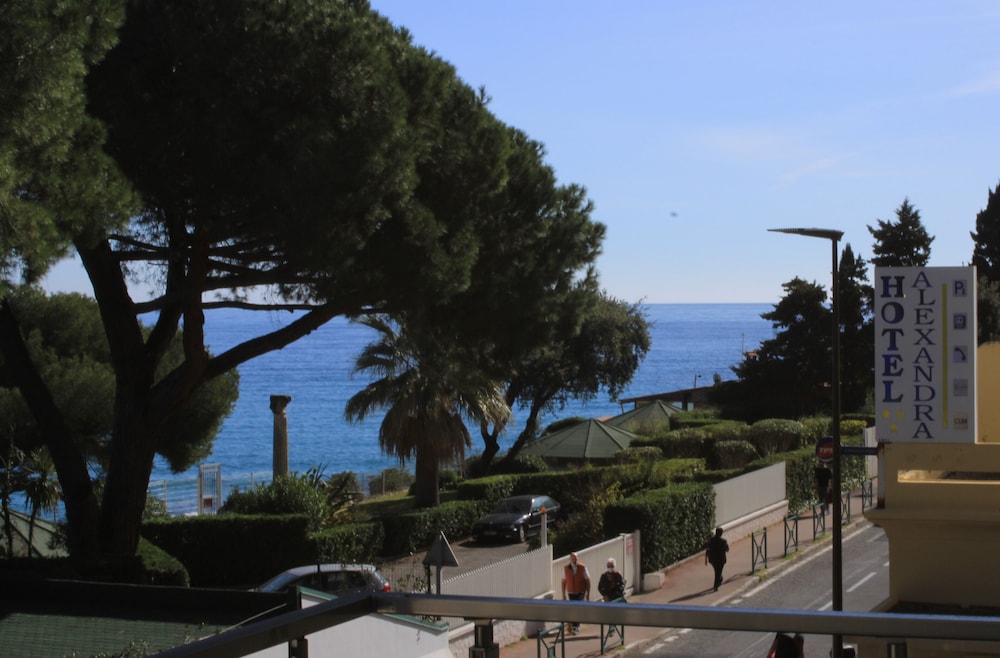 

Bari - Monte Carlo - Hôtel Alexandra