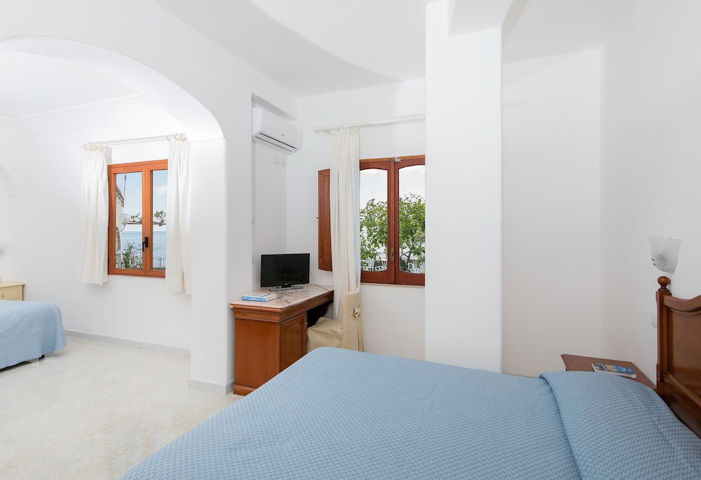 

Torino - Positano - Hotel Pupetto