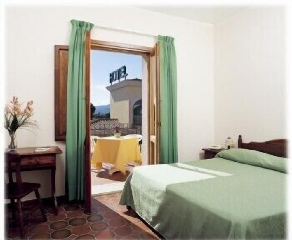 

Firenze - Arbatax - Hotel L'Ulivo