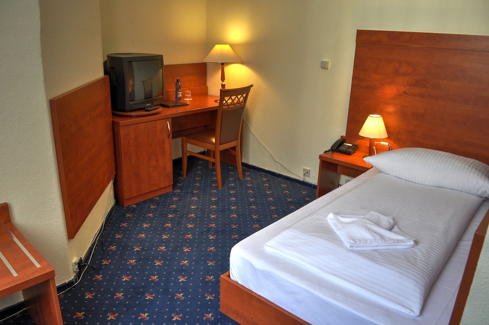 

Palermo - Berlino - Hotel Europa City