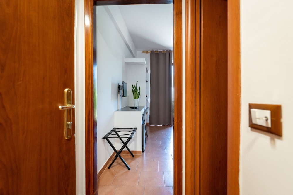

Milano - Fiumefreddo di Sicilia - La Terra Dei Sogni Country Hotel