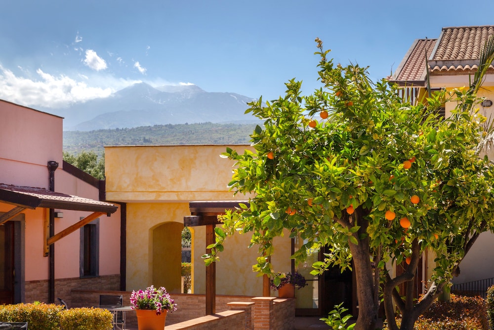 

Torino - Fiumefreddo di Sicilia - La Terra Dei Sogni Country Hotel