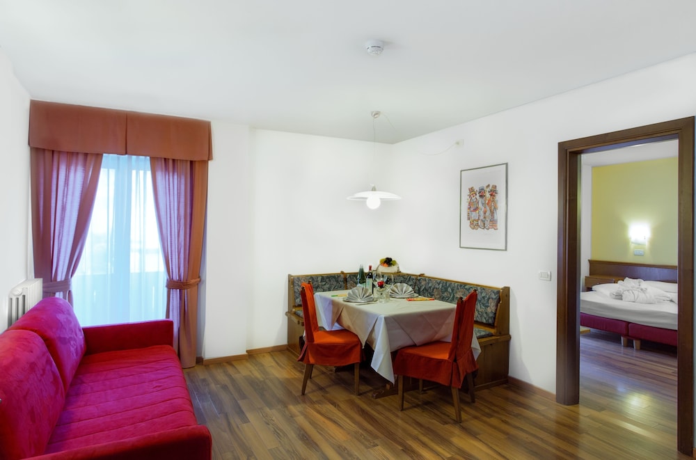 

Bologna - Valdisotto - Hotel Baita Clementi