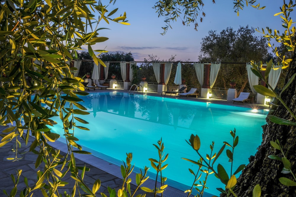 

Milano - Rodi Garganico - Hotel Resort Poggio degli Ulivi
