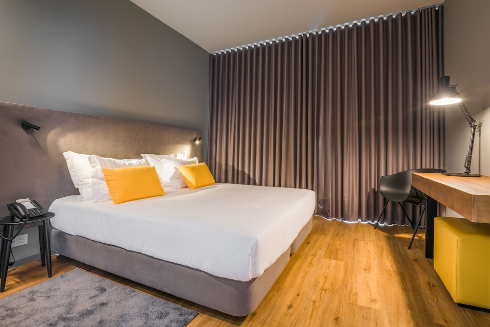 

Milano - Madeira, Portogallo - Apartamentos Turisticos Paraiso