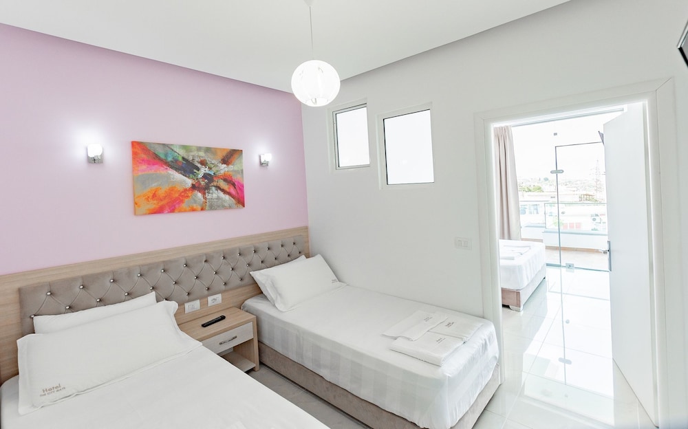 

Napoli - Costa albanese - The City Gate Hotel