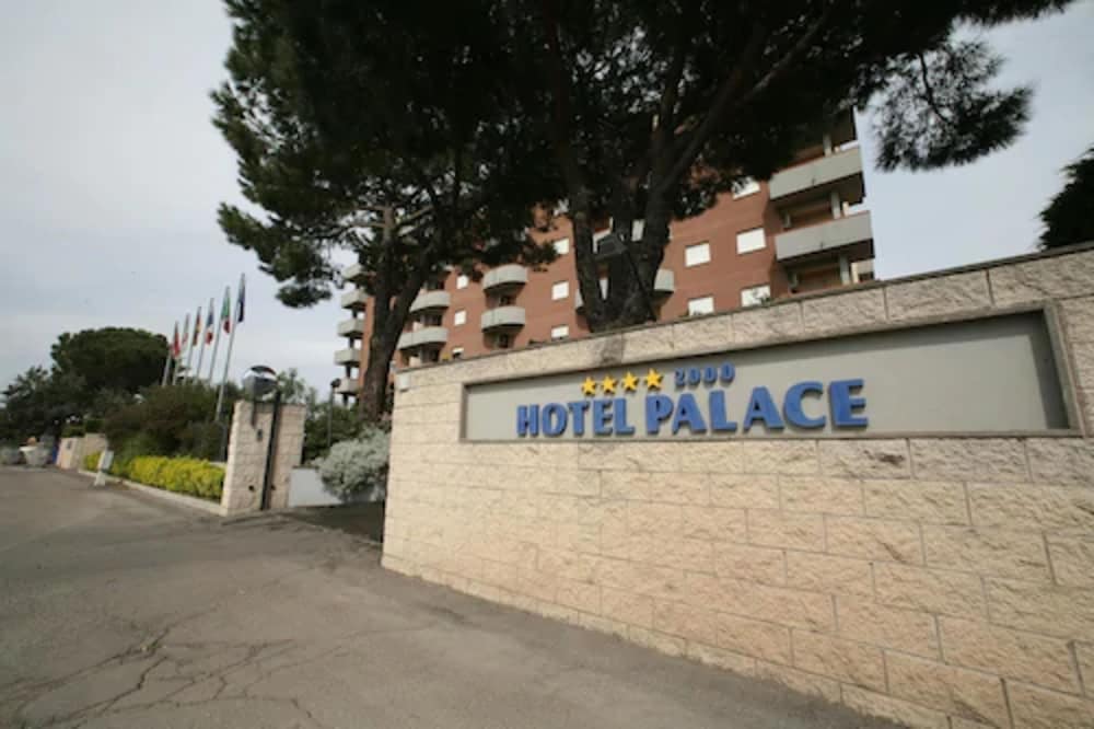 

Catania - Torvajanica - Hotel Palace 2000