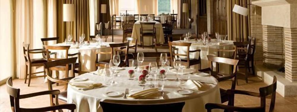 

Torino - Norcia - Relais & Chateaux Palazzo Seneca