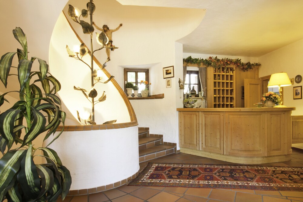 

Bari - Garching bei München - Hotel Frey