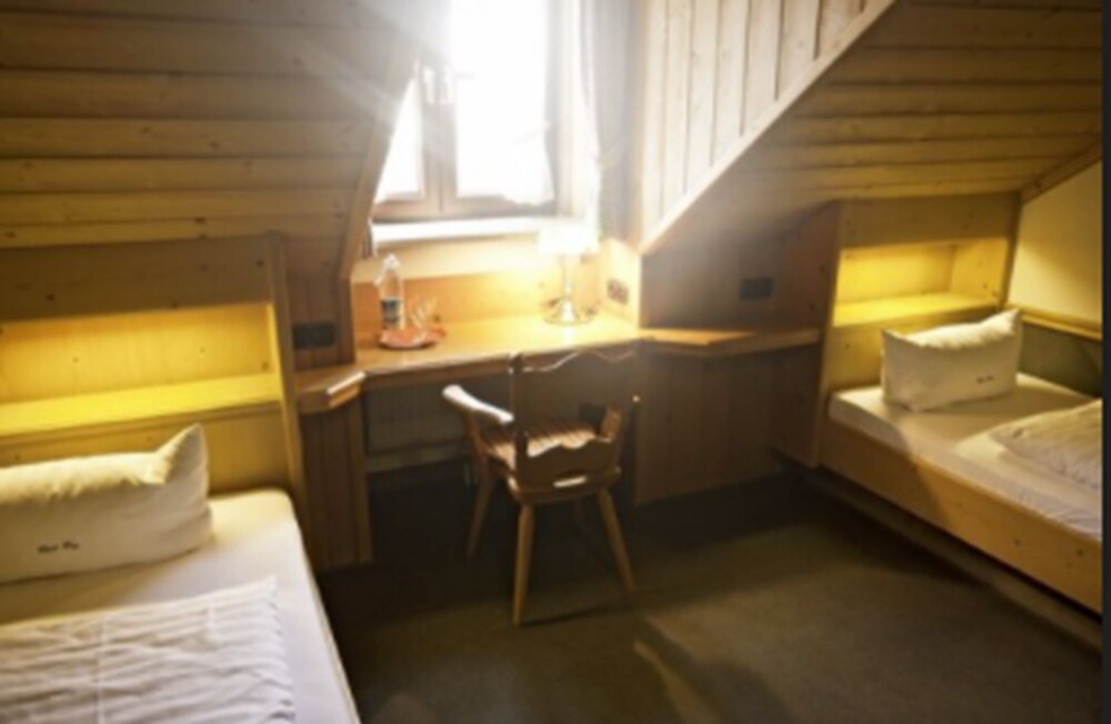 

Roma - Garching bei München - Hotel Frey