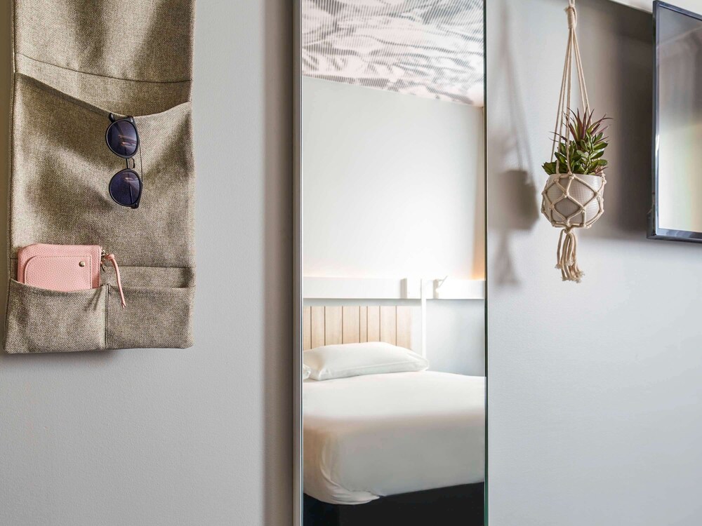 

Trieste - Parigi - ibis Clamart Paris Velizy