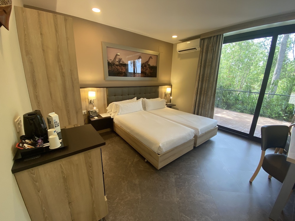 

Roma - La Línea de la Concepción - Hotel Admiral San Roque