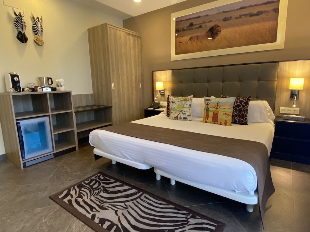 

Roma - La Línea de la Concepción - Hotel Admiral San Roque