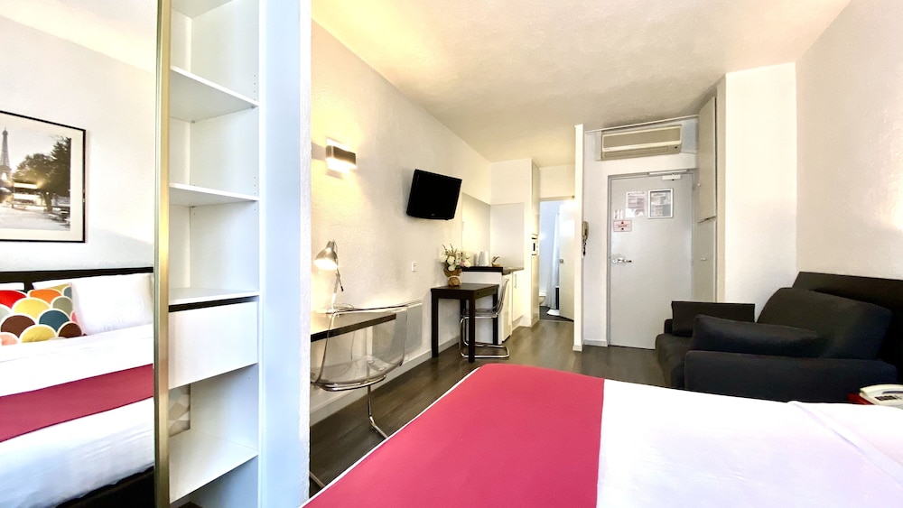 

Cagliari - Parigi - Boulogne Résidence Hotel