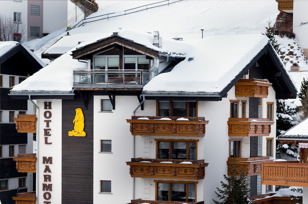 

Napoli - Saas-Fee - Hotel Marmotte