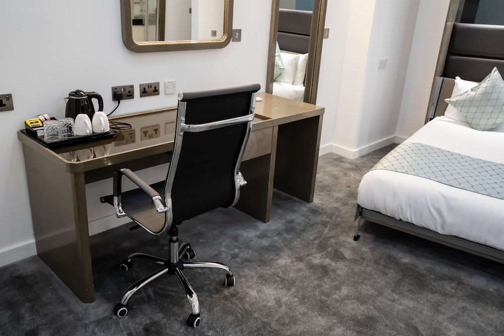 

Roma - Shepperton - Atrium Hotel Heathrow
