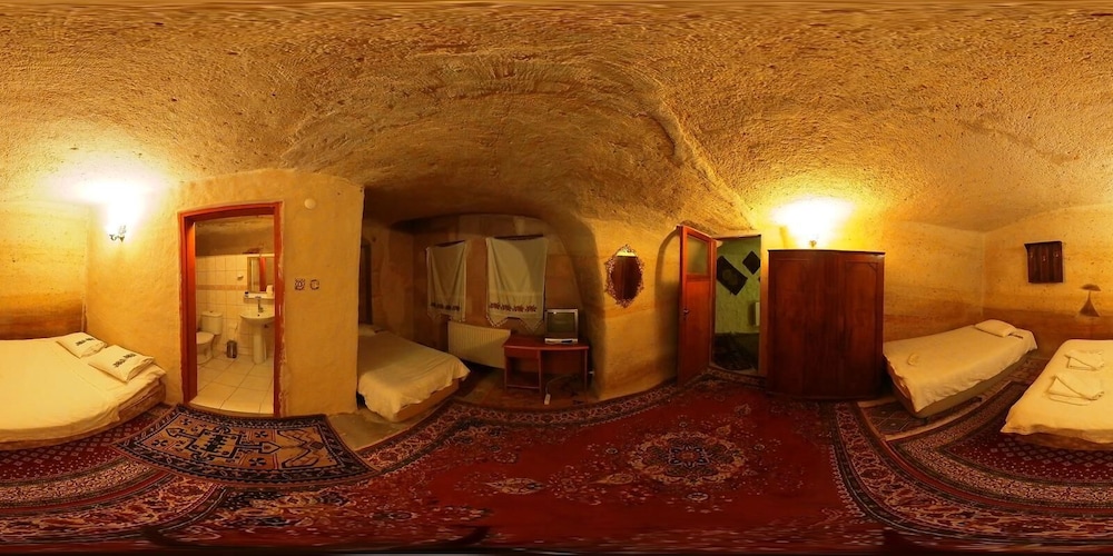 

Verona - Ayvalı - Monastery Cave Hotel