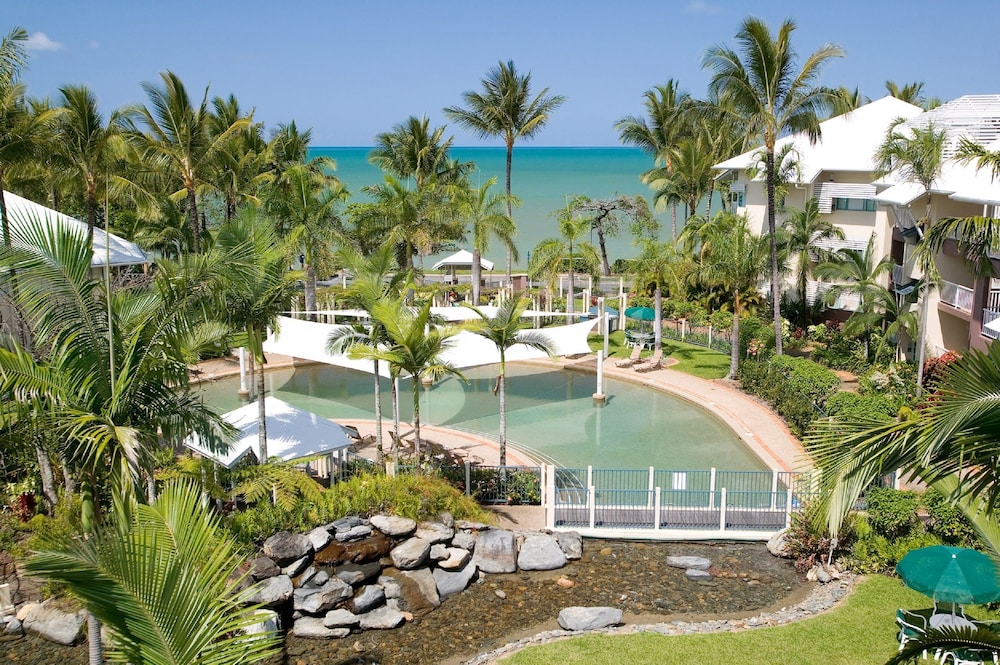 

Bologna - Palm Cove - Coral Sands Beachfront Resort
