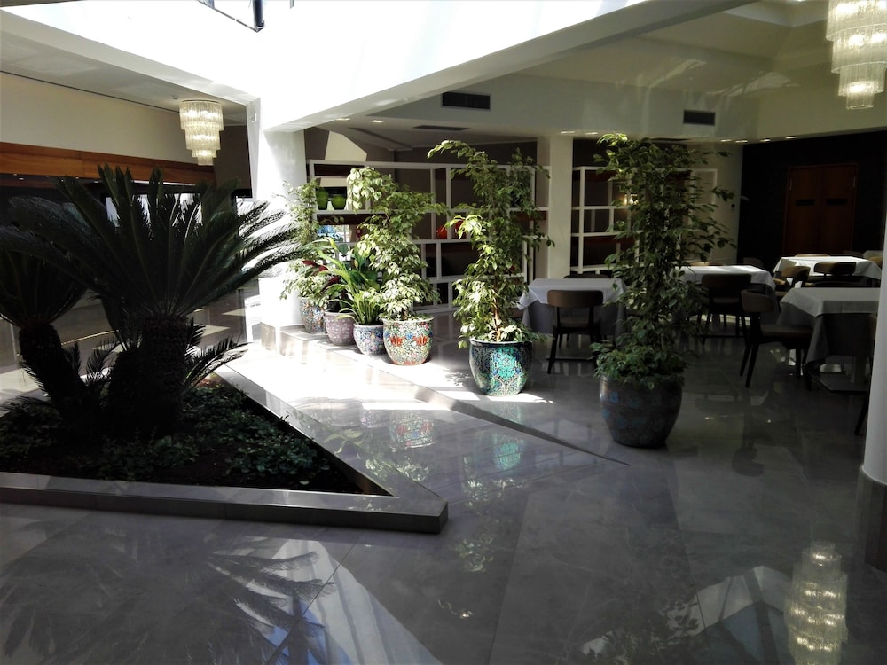 

Milano - Conversano - D'Aragona Lifestyle Hotel