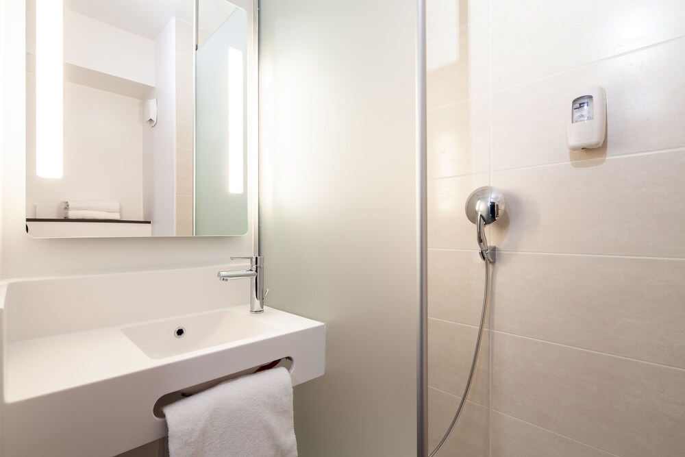 

Palermo - Gennevilliers - B&B HOTEL Paris Gennevilliers Asnières