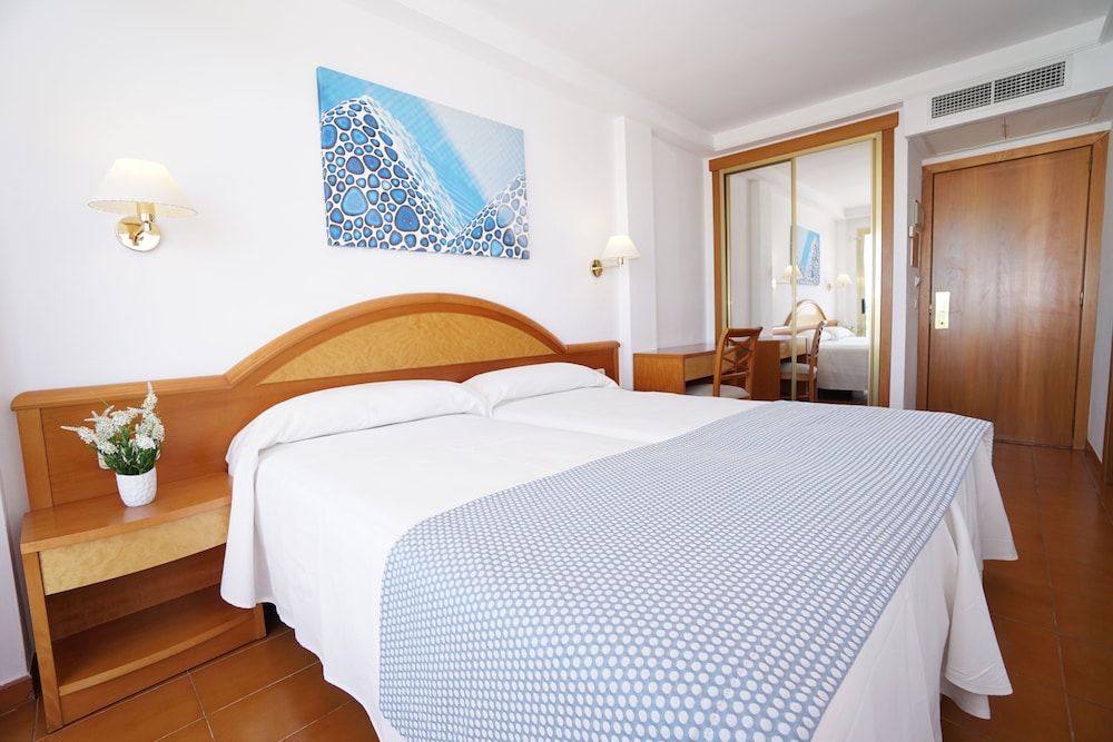 

Olbia - Cala Bona - Hotel Millor Sol