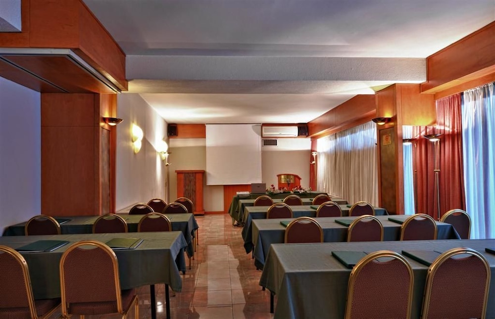 

Bologna - Kavala - Esperia Hotel