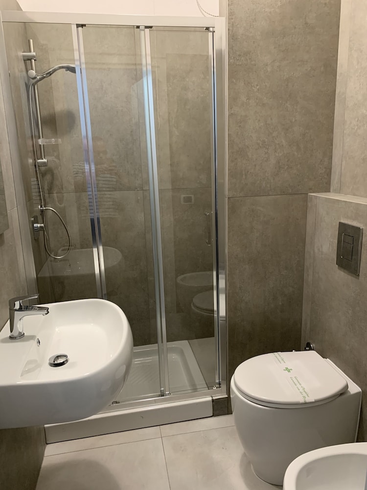 

Lamezia Terme - Bologna - Hp Fly Hotel Bologna