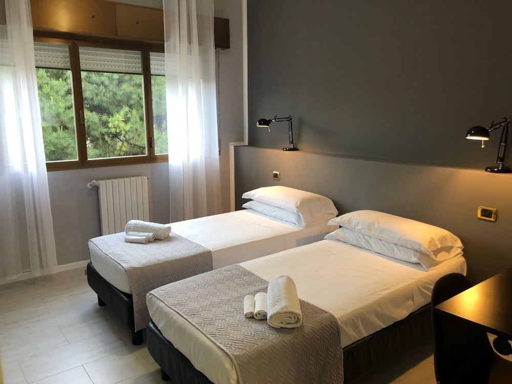 

Olbia - Bologna - Hp Fly Hotel Bologna
