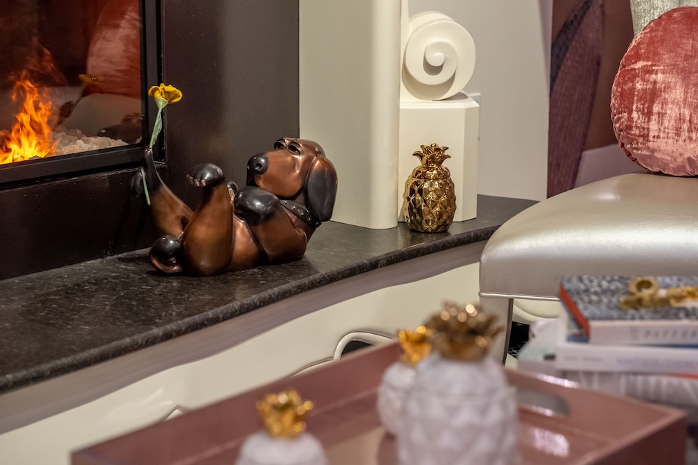 

Bari - Jersey City - Staypineapple, An Artful Hotel, Midtown