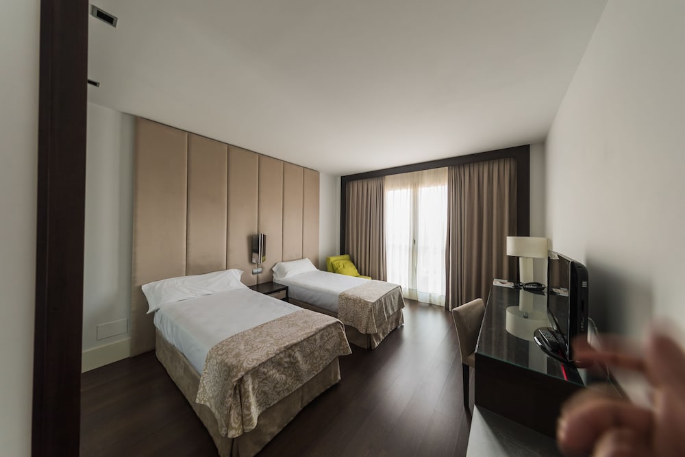 

Milano - Albacete - Hotel Palacio Albacete & SPA