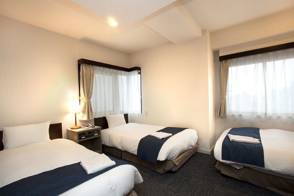 

Milano - Tokyo - Smile Hotel Asakusa