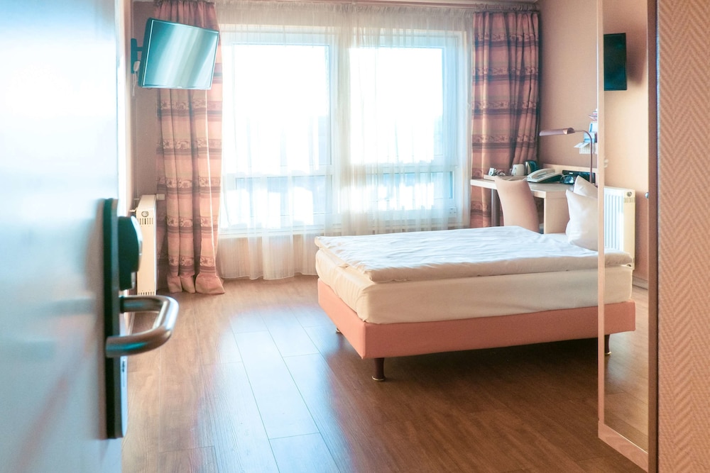 

Bologna - Hannover - Ambiente Langenhagen Hannover by Tulip Inn
