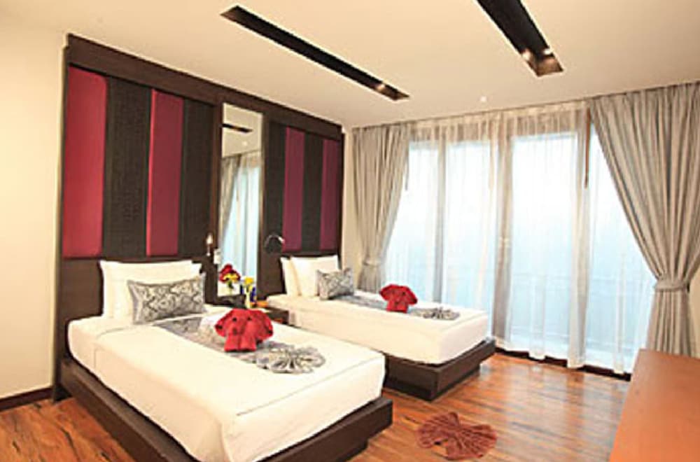 

Venezia - Koh Phi Phi - PP Erawan Palms Resort- SHA Extra Plus