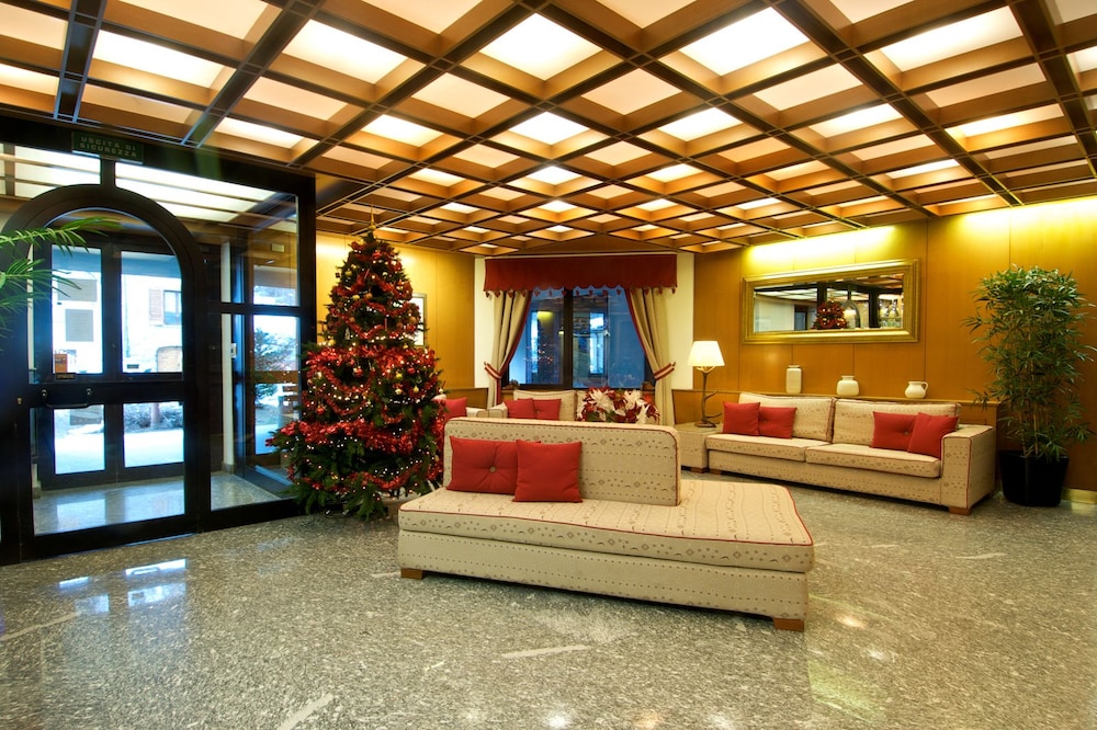 

Bari - La Thuile - Hotel Residence Universo