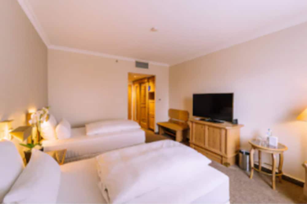 

Roma - Hallbergmoos - Atomis Hotel Munich Airport by Mercure