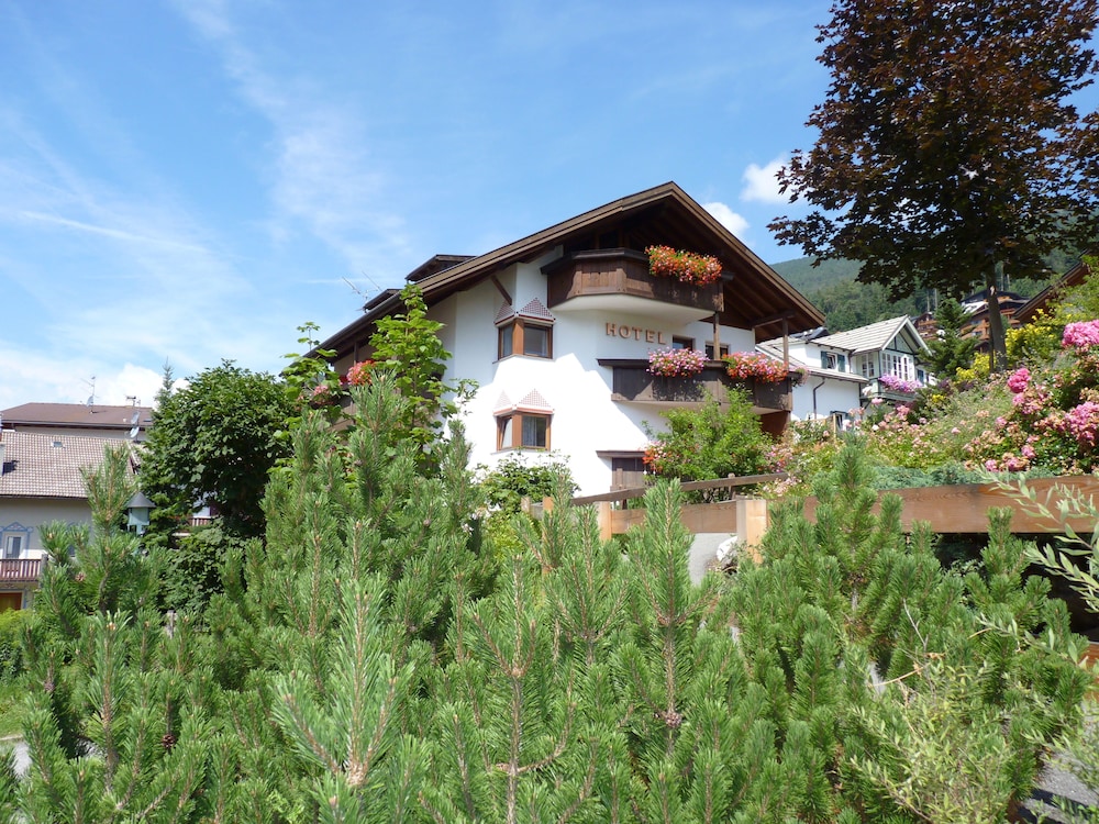 

Milano - Selva di Val Gardena - Hotel Fortuna